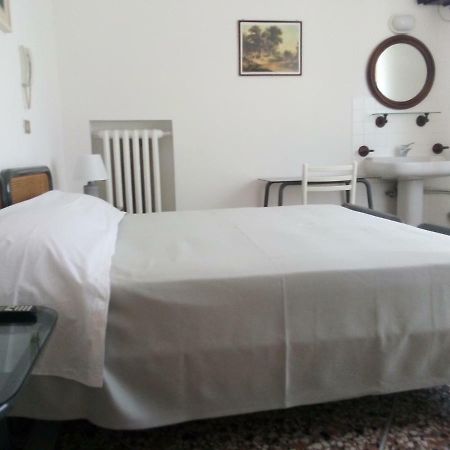 Sapori Veneti Srl Hotel Vicenza Exterior foto